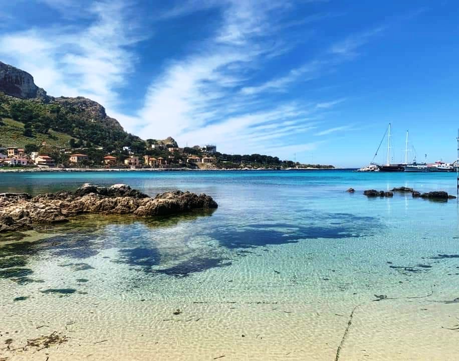 Sferracavallo booking.com