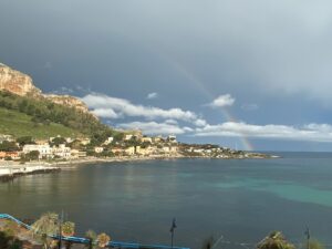 Palermo Mare Holidays - Casa vacanze - Arcobaleno